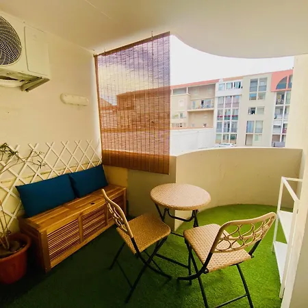 Superbe T2 Coté Gare Parking Clim Wifi Terrasse !