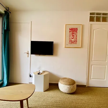 Superbe T2 Coté Gare Parking Clim Wifi Terrasse !